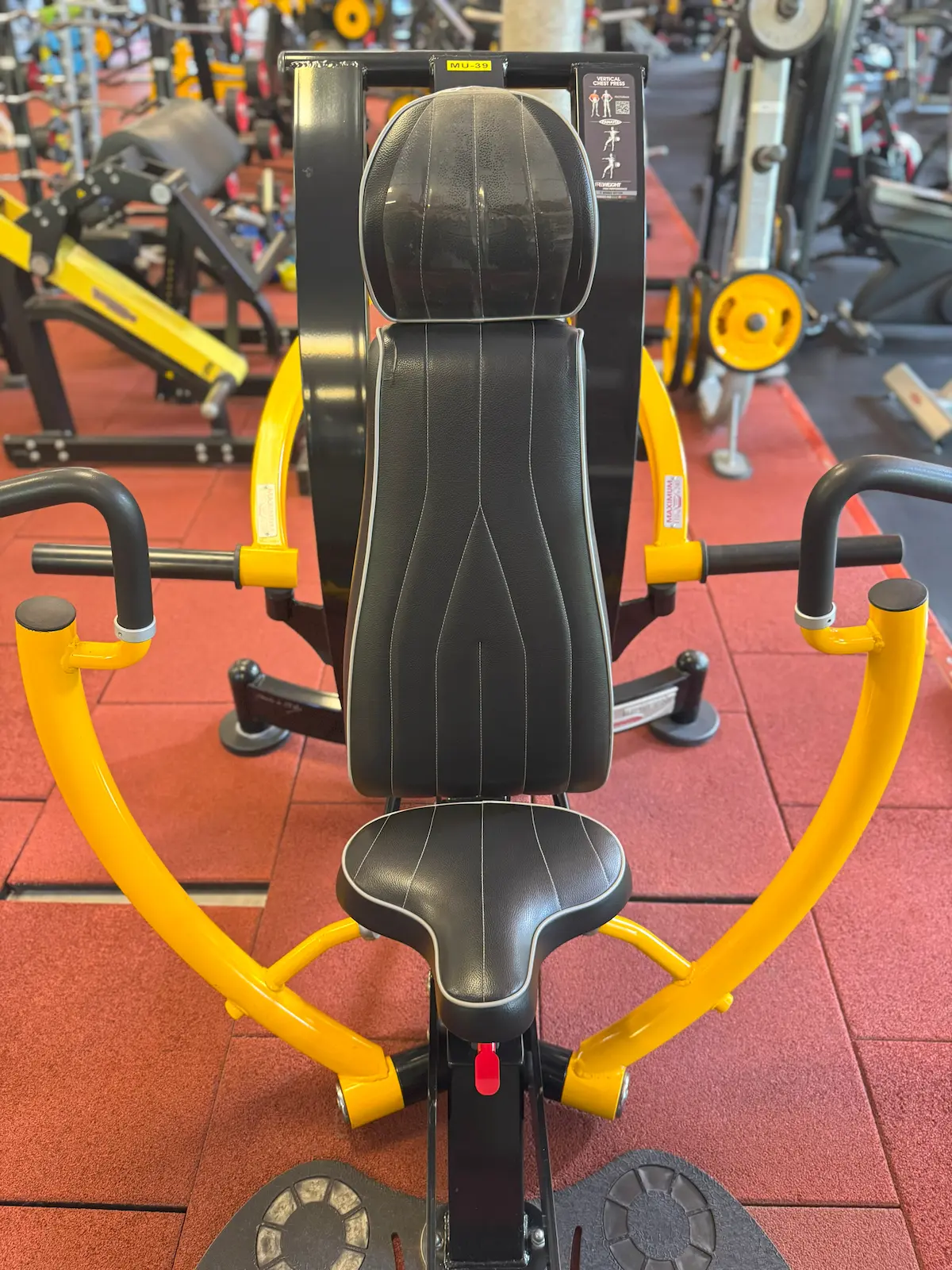 Panatta - Vertical Chest Press